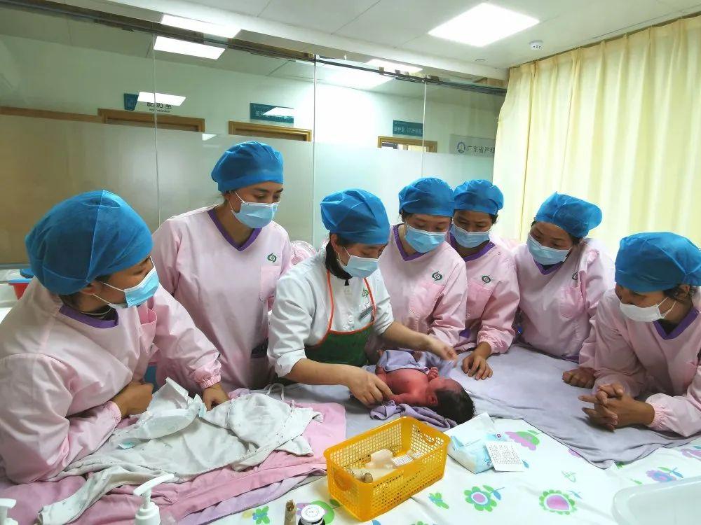 宁阳县妇婴监护型护送